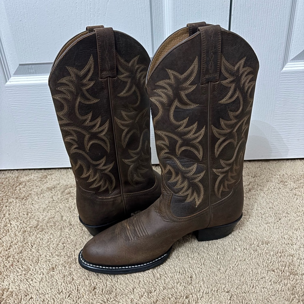 Ariat Heritage R Toe Boots